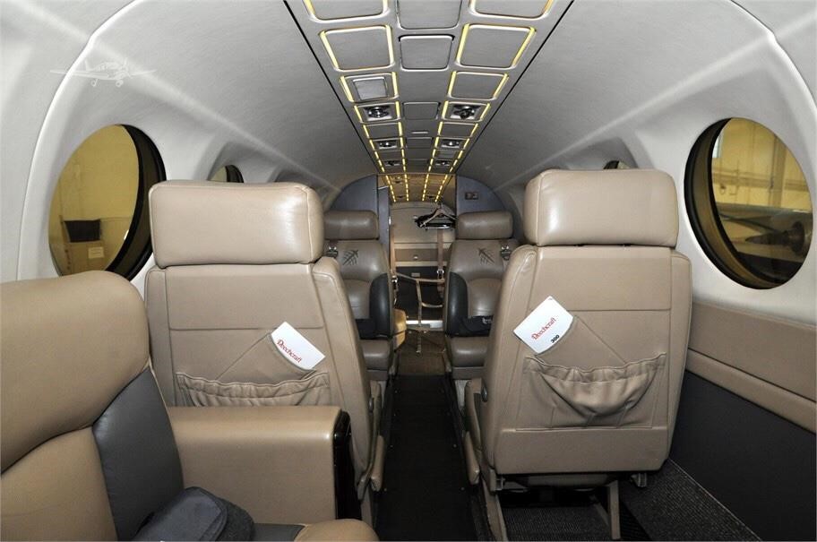 jet d'affari Beechcraft King Air 300